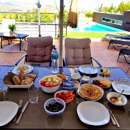 Magical Andalusian Vacation 